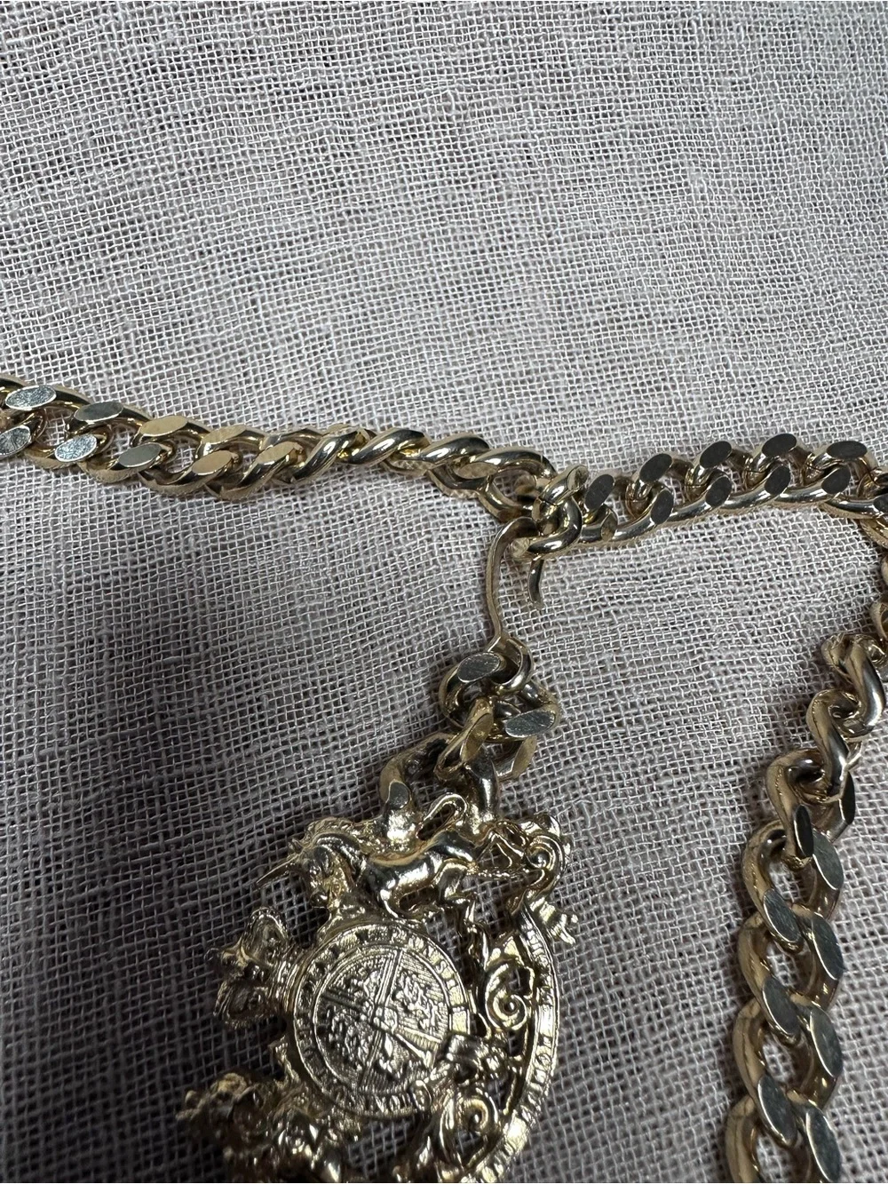 VTG Accessocraft NYC  Medallion Swag Chain Belt 70s 80s